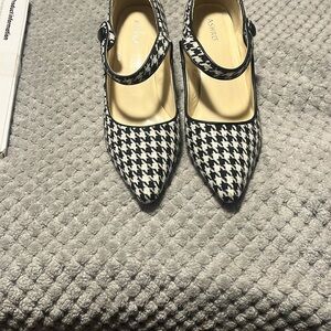 Ashro Black and White Houndstooth Heels
